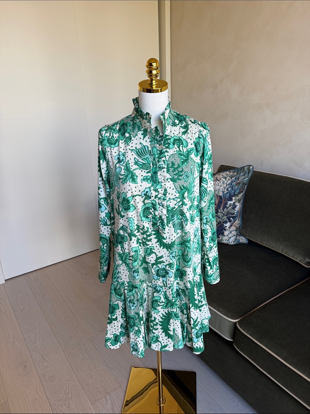 Tuckernuck Tate Dress Size Small Venice Beachside Vines Green Long Sleeve